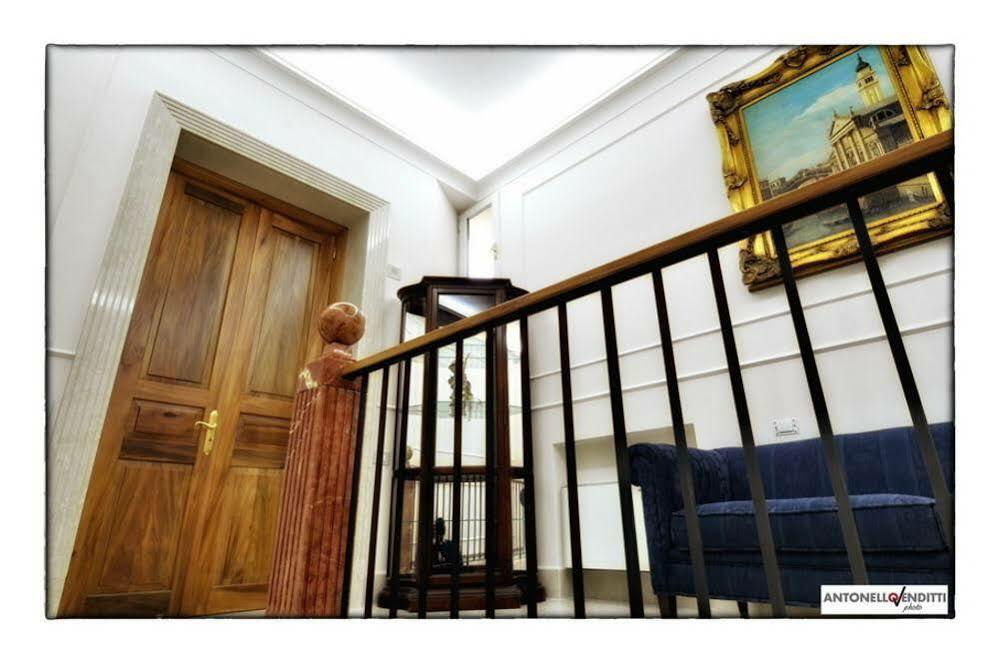 카바드티레니 Palazzo Liguori B&B 외부 사진