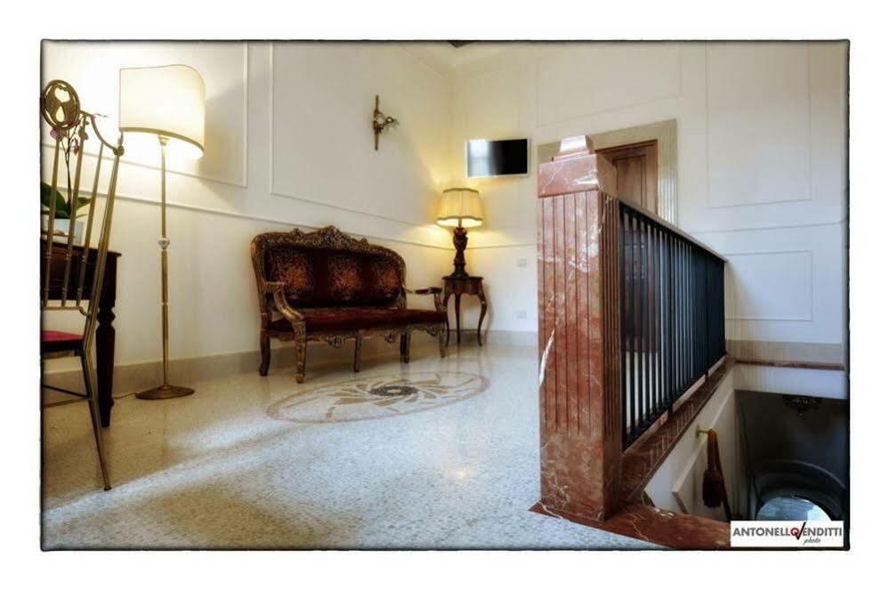카바드티레니 Palazzo Liguori B&B 외부 사진